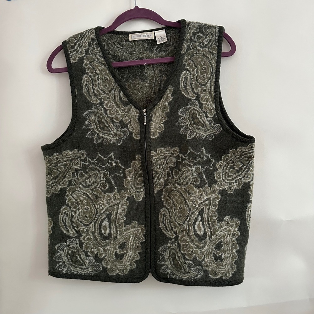 Studio Works Boiled Wool Sz M Vest Womens Green Paisley Full Zip V-Neck Sweater